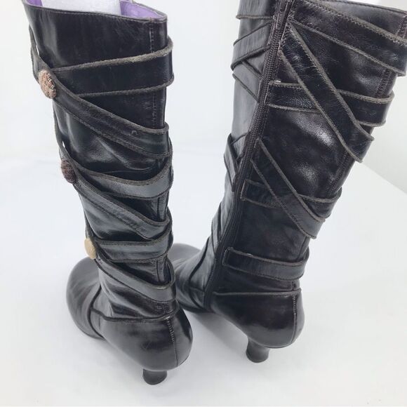 Kensie PUNKY Brown Leather Crisscross Button Heeled Victorian Style Boots - Picture 5 of 16